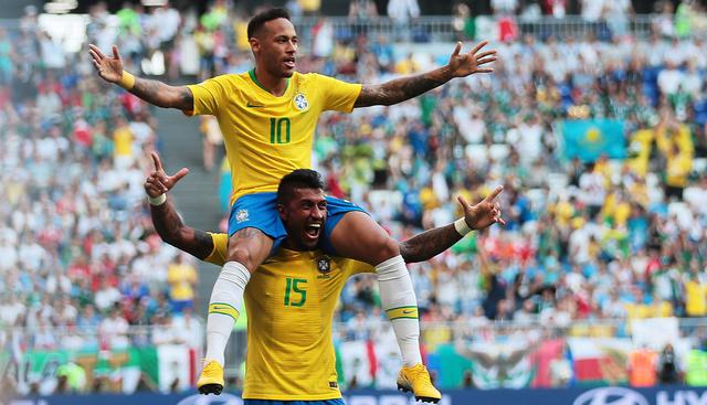 Brasil clasificó a cuartos de final con goles de Neymary Firmino. (Foto: EFE)