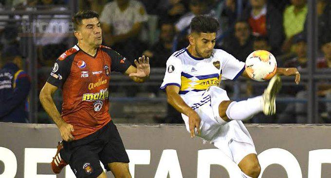 Zambrano fue uno de los mejores futbolistas en el duelo de Boca ante Caracas por la Copa Libertadores. (Foto: AP)
