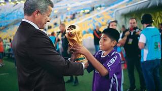 Jhair Polanco: el niño peruano que levantó la Copa del Mundo