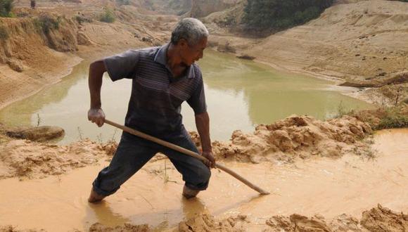 En China tiene lugar la mayor parte de la extracción y procesamiento de minerales raros del mundo. Foto: Getty images, vía BBC Mundo