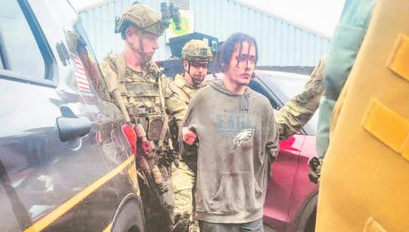 El Departamento de Policía del Estado de Pensilvania muestra la detención del fugitivo Danelo Cavalcante. (Foto de Handout / Departamento de Policía del Estado de Pensilvania / AFP)