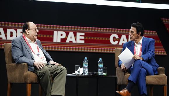 Julio Velarde, presidente del BCR, y Gonzalo Galdós, presidente de IPAE, en CADE Ejecutivos 2023. (Foto: El Comercio)