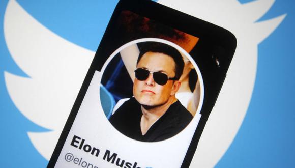 Elon Musk planea cobrar 20 dólares mensuales a las cuentas verificadas de Twitter. (Foto: Archivo)