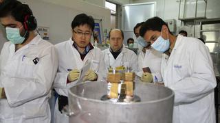Irán suspende el enriquecimiento de uranio