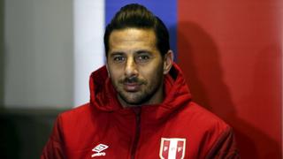 ¿Será titular? Bremen le desea suerte a Pizarro en Facebook