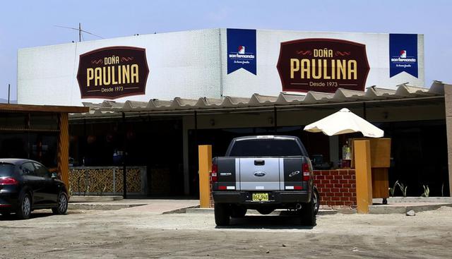 Doña Paulina. Si se te antojó un pan con chicharrón pero ya estás algo lejos de Lima, la parada obligada es en el local de Doña Paulina en el kilómetro 86 de la Panamericana Sur, en Mala. El plato es contundente, para dejarte con la barriga llena y el corazón contento. (Foto: Karen Zarate / Archivo El Comercio)