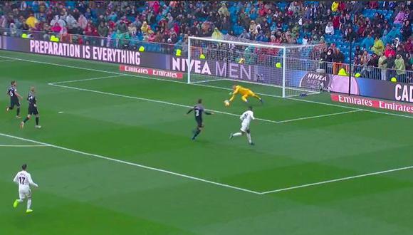 Real Madrid vs. Sevilla: Vinícius Jr. casi marca el 1-0 con este derechazo. (Foto: captura)