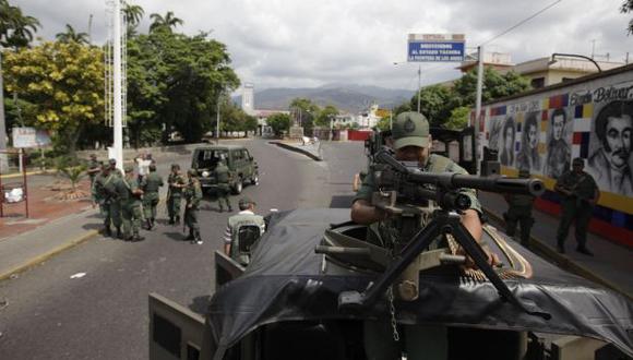 Venezuela: Táchira ya está militarizada y sin Internet