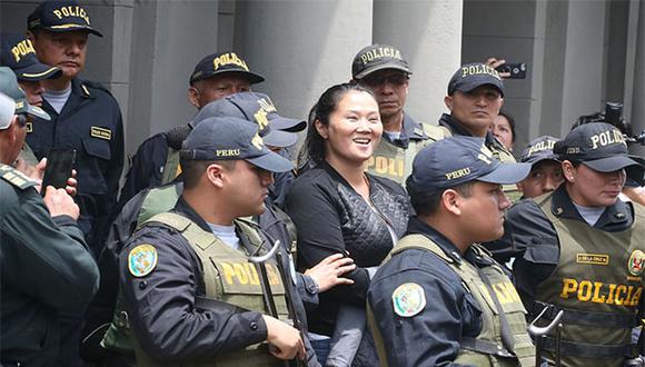 "¿Hasta dónde va a llegar la criminalización de la política? ¿A quién más le tiene que pasar?", se preguntó Keiko Fujimori. (Foto: Agencia Andina)
