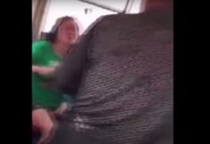 YouTube: mujer es golpeada en bus por no ceder asiento a anciano en China | VIDEO