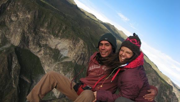 Ciro Castillo-Rojo y Rosario Ponce López en el valle del Colca, Arequipa. (Foto: Yván Salcedo Llerena)