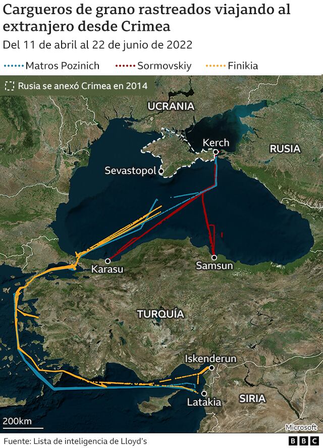 Map of tracked ships carrying grain traveling abroad from Crimea