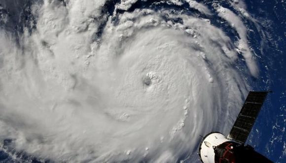YouTube | Un avión graba el ojo del imponente huracán Florence | VIDEO