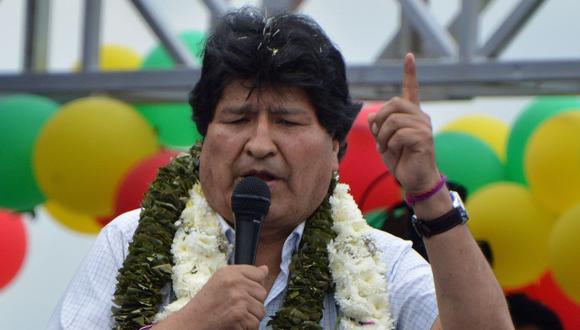 El ex presidente de Bolivia Evo Morales pronuncia un discurso durante un mitin en Chimore, provincia de Chapare, departamento de Cochabamba, el 11 de noviembre de 2020. (Foto de FERNANDO CARTAGENA / AFP).