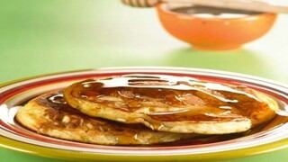 Panqueques de avena con miel de maple