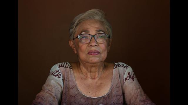 Maria Moitinho Nunes Sinimbu, de 76 años, madre de doce hijos habló sobre la muerte de tres de sus hijos que murieron del nuevo coronavirus COVID-19 en el barrio de Sao Francisco en Manaos, estado de Amazonas. (Foto: MICHAEL DANTAS / AFP).