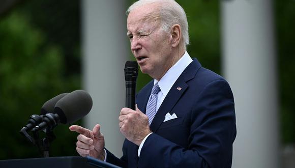 ”Todavía nos queda mucho trabajo por delante, pero este acuerdo es un paso adelante crítico", dijo Biden. (Foto de Brendan SMIALOWSKI / AFP)
