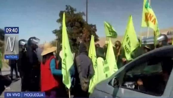 Población del Valle de Tumilaca participan por tercer día consecutivo del paro indefinido contra el proyecto minero Quellaveco. (Captura: Canal N)
