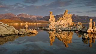 Descubre el lago Mono y su hermoso paisaje lleno de sal