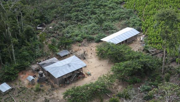 Puerto Véliz es un caserío del distrito de Teniente Manuel Clavero (provincia de Putumayo).