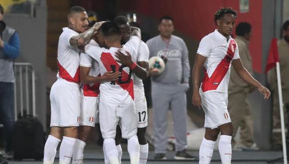 Perú perdió 1-0 y empató 1-1 en los dos amistosos ante Uruguay. (Foto: AFP)
