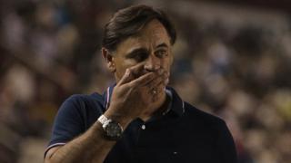 Carlos Bustos: “Se debió haber esperado la decisión del TAS para armar el fixture de la Liga 1″