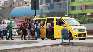 Ejecutivo cuestiona ley de taxis colectivos e invoca al Congreso a consensuar criterios
