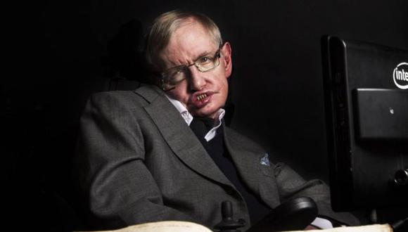 Hawking sigue trabajando en la Universidad de Cambridge a los 75 años. (Foto: Graham Copekoga)