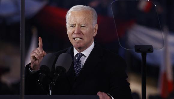 El presidente de EE. UU., Joe Biden, dijo que el apoyo a la Ucrania devastada por la guerra "no vacilará" al pronunciar un discurso en Polonia antes del primer aniversario. de la invasión de Rusia. (Foto de Wojtek Radwanski / AFP)
