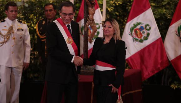 La ministra Rocío Barrios juró en el sector Producción, en reemplazo de Raúl Pérez- Reyes. (Foto: Hugo Pérez / GEC)