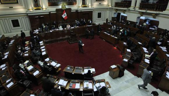 Hasta 1992, el Perú tenía un Congreso de 240 parlamentarios, con 180 diputados y 60 senadores. Hoy el Congreso tiene 130 representantes. (Foto: Alessandro Currarino/El Comercio)