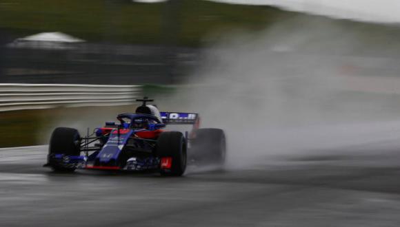 El nuevo monoplaza de Toro Rosso también lleva el ‘halo’, elemento obligatorio para esta temporada de la Formula 1. (Foto: Toro Rosso).