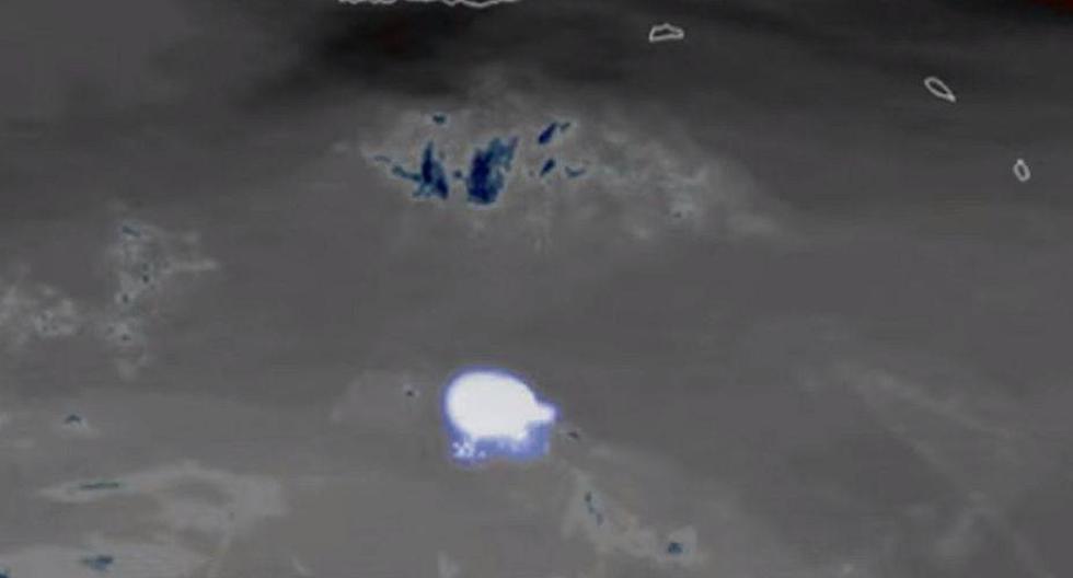 El satélite GOES-16 logró captar la explosión del asteroide llamado 2019 MO que entró en la atmósfera terrestre. (Foto: captura YouTube)