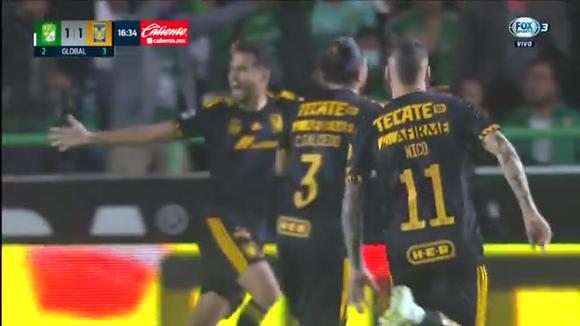 Diego Reyes anotó el empate en el Tigres vs. León. (Video: Fox Sports)