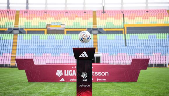 La Liga 1 2023: Al-Rihla del Mundial 2022 fue presentado como balón oficial del fútbol peruano | Foto: Liga 1