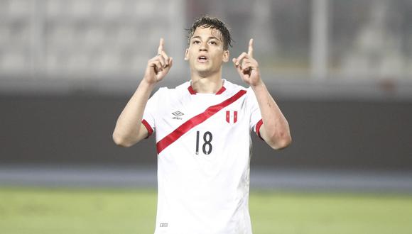 Cristian Benavente sueña con estar en el Mundial de Rusia 2018 con la selección peruana. (Foto: USI)