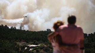 Incendio en el sur de Portugal continúa tras cinco días de actividad