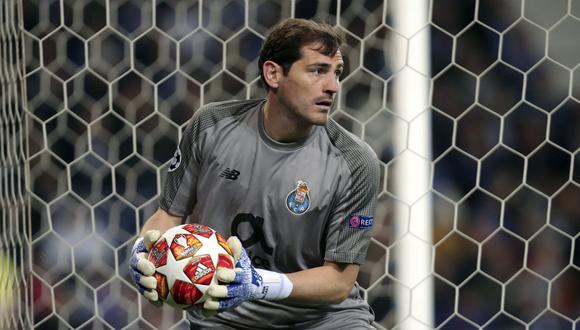 Iker Casillas sufrió esta semana un infarto en entrenamiento de Porto. (Foto: AP)
