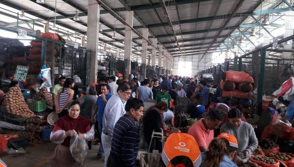 Mercados lucen abarrotados antes de orden de inamovilidad (Fotos:  Empresa Municipal de Mercados)