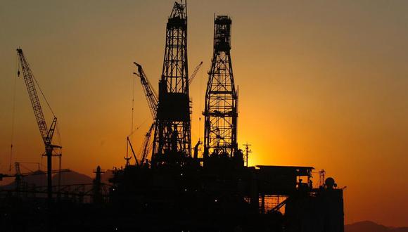 Precio del petróleo cayó ayer 5% en mercados internacionales