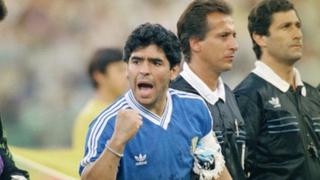 Mundial Italia 90: el día que Maradona y Comizzo se quedaron practicando tiros libres | VIDEO