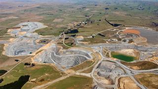 Minera paga más de US$ 8 millones en compensación a Estado salvadoreño