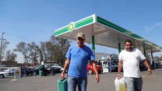 Por qué hay escasez de combustible en México y qué tiene que ver AMLO