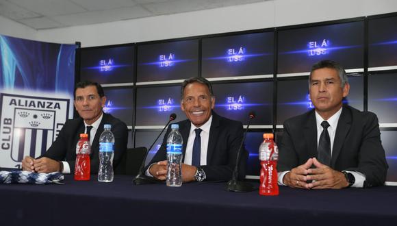 Alianza Lima presentó a Miguel Ángel Russo y habló sobre la participación íntima en la Copa Libertadores. (Foto: Violeta Ayasta)