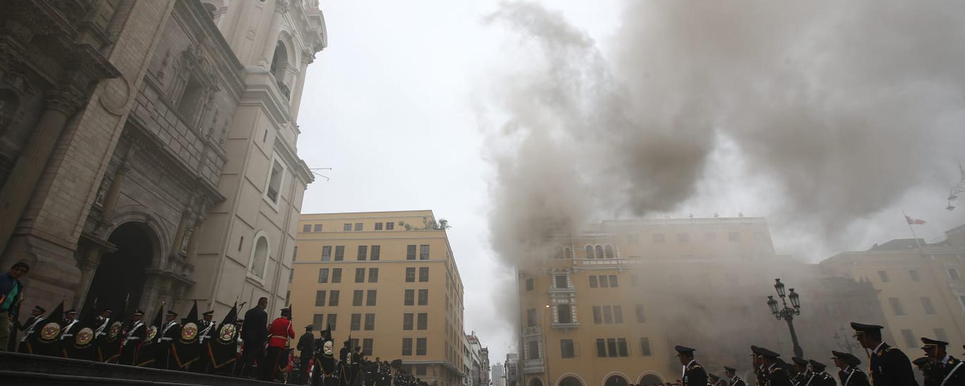 Incendio en Plaza de Armas: todo lo que ocurrió durante las celebraciones por el día de Santa Rosa de Lima