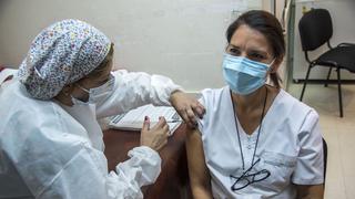 Coronavirus: Argentina prorroga el cierre de fronteras mientras sigue lentamente la vacunación