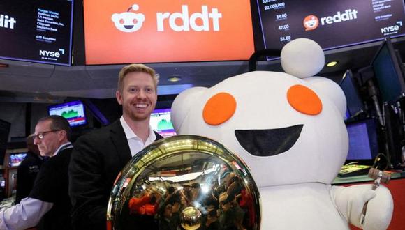Steve Huffman, el cofundador de Reddit, celebró la exitosa salida a la bolsa de valores de la red social. (Foto: Reuters)