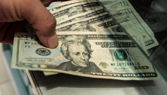 El dólar en la plaza mayorista tuvo un débil desempeño en la primera semana de diciembre. (Foto: GEC)