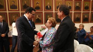 Rinden homenaje a madres de héroesdel Alto Cenepa y deChavín de Huántar