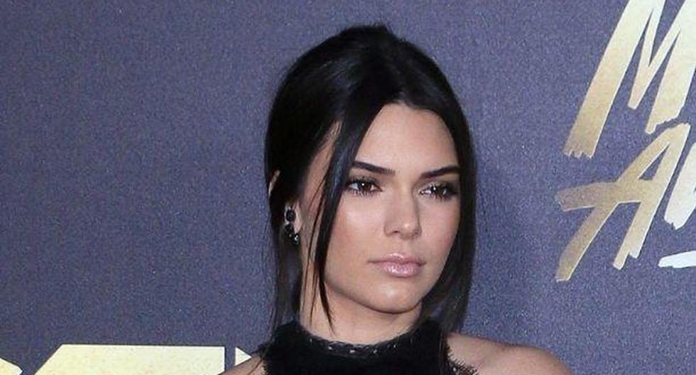 Kendall Jenner causó revuelo en el evento. (NINA PROMMER | EFE)